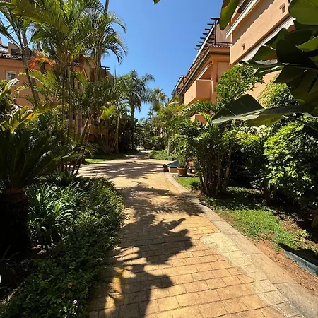 Atico Duplex En Playa Chapas Daire Marbella