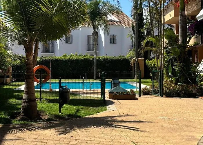 Apartmán Atico Duplex En Playa Chapas Marbella