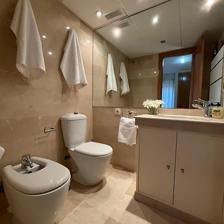 Atico Duplex En Playa Chapas 아파트